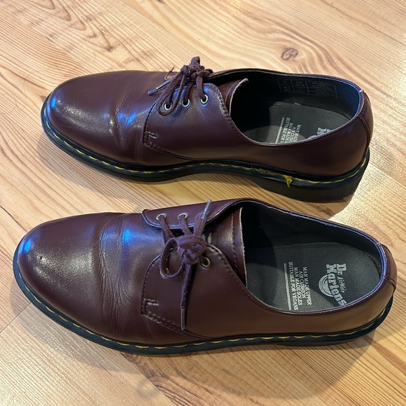 Doc Martens Dr. Martens Oxford Cherry Red vegan unisex mens US 10 women US 11 main image 7